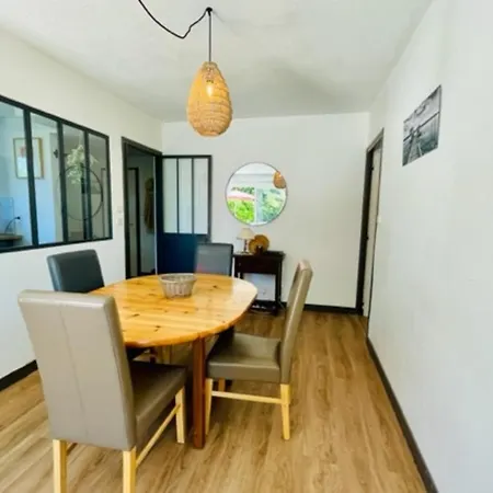 Appartement Spacious Cocoon With Pool In La Rochelle (Charente-Maritime)