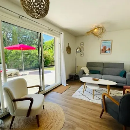 Spacious Cocoon With Pool In La Rochelle (Charente-Maritime)